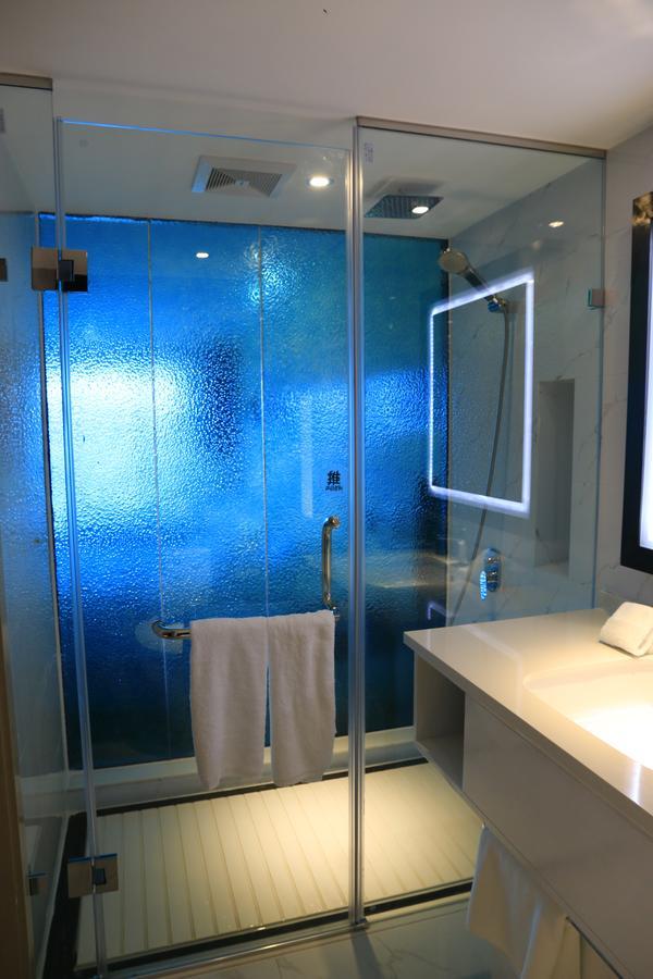 D•Mark Hotel Гуйян Экстерьер фото