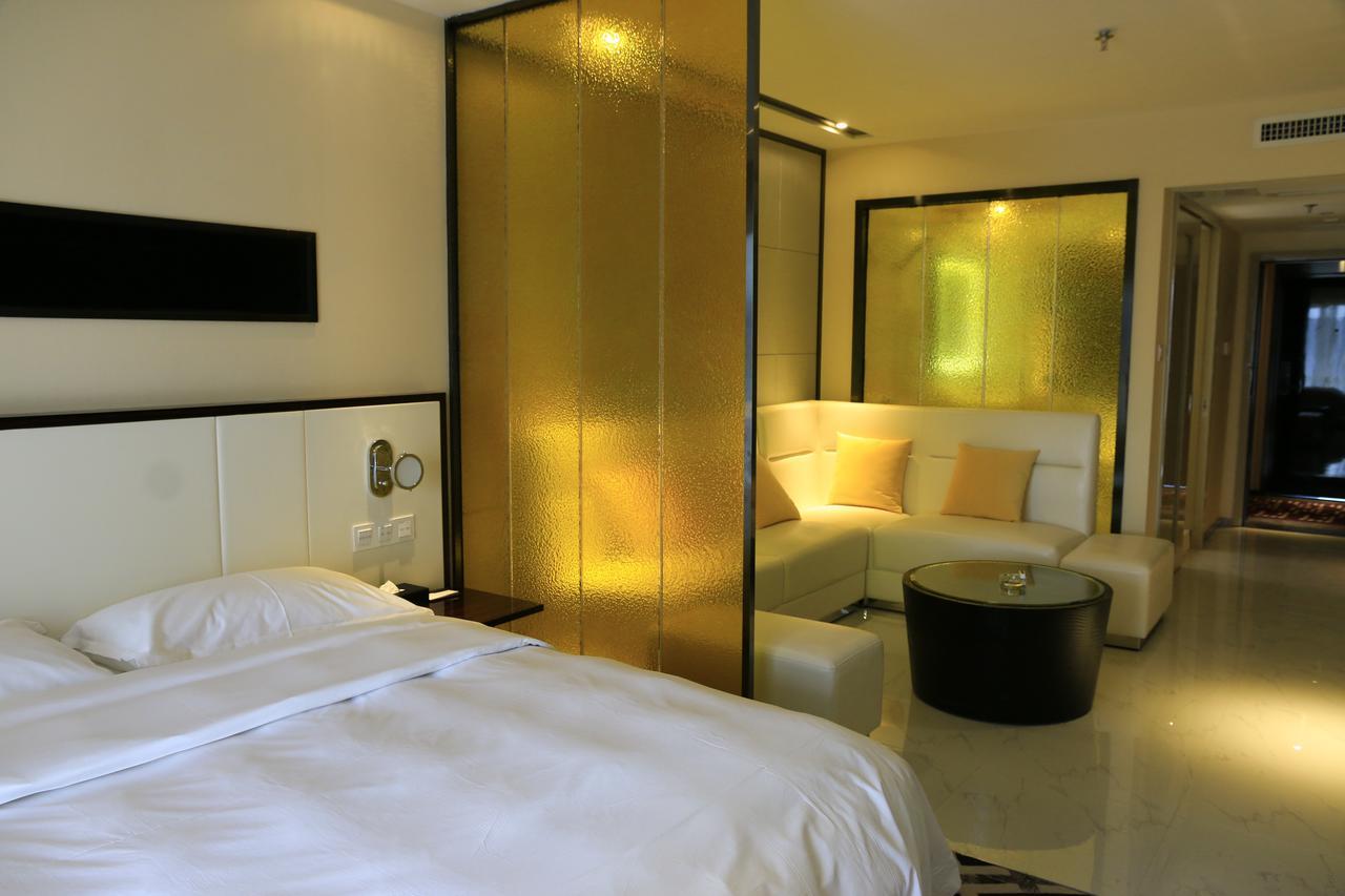 D•Mark Hotel Гуйян Экстерьер фото