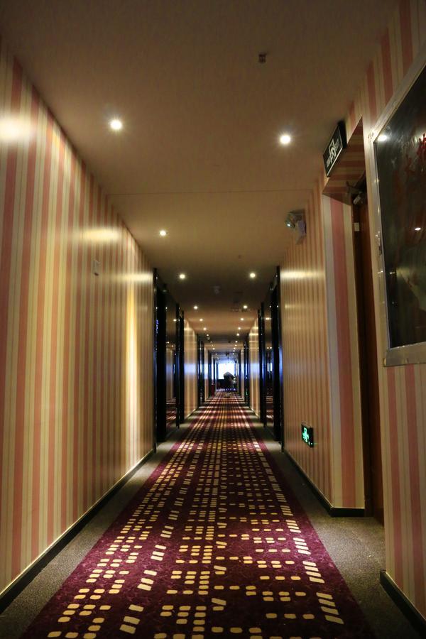 D•Mark Hotel Гуйян Экстерьер фото